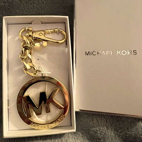 NWT Michael Kors Bag Charm - Picture 1 of 3